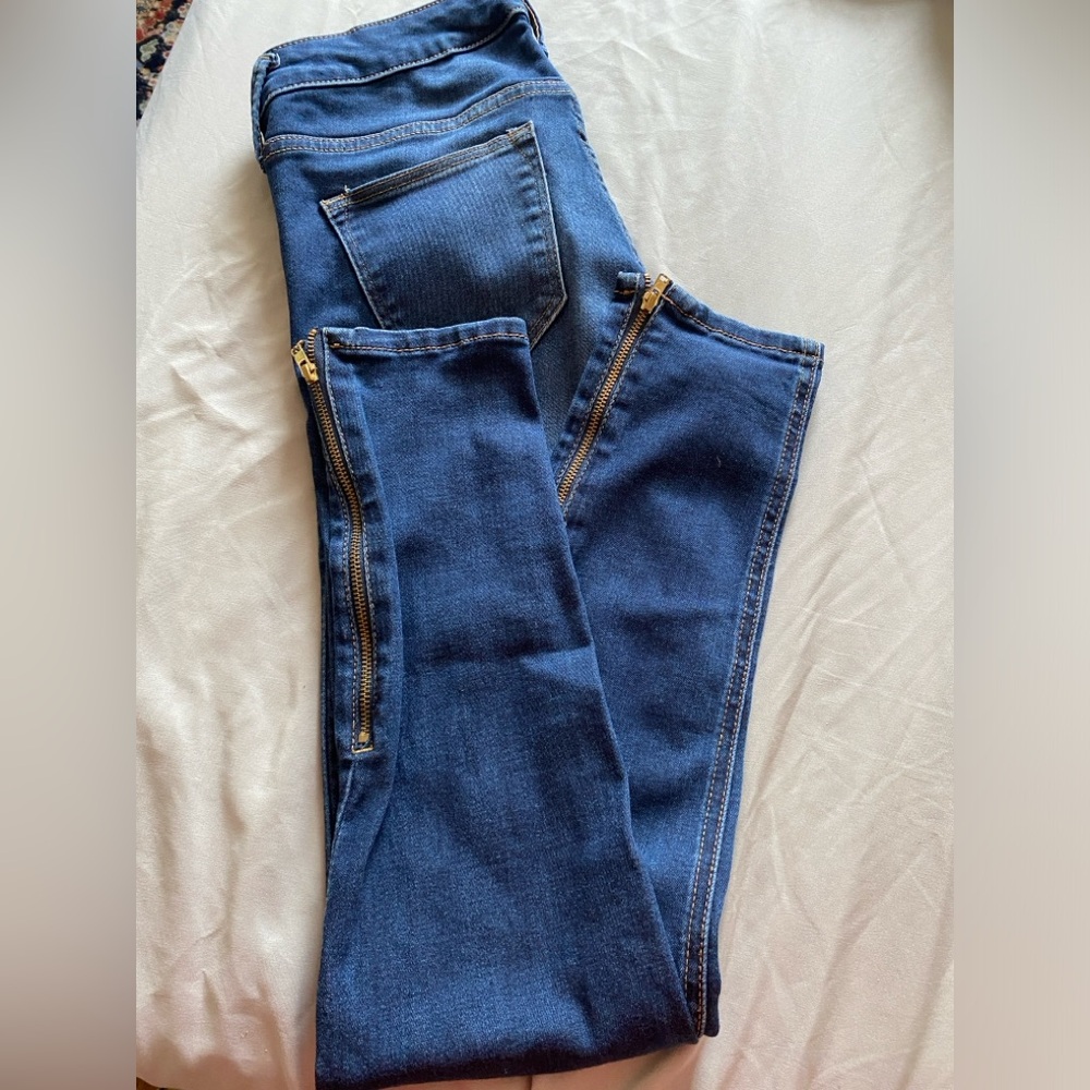 H&M Jeans, Stretchy